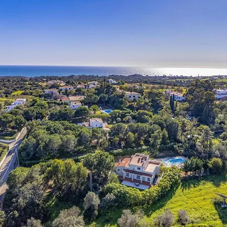 Villa Eucalipto By *